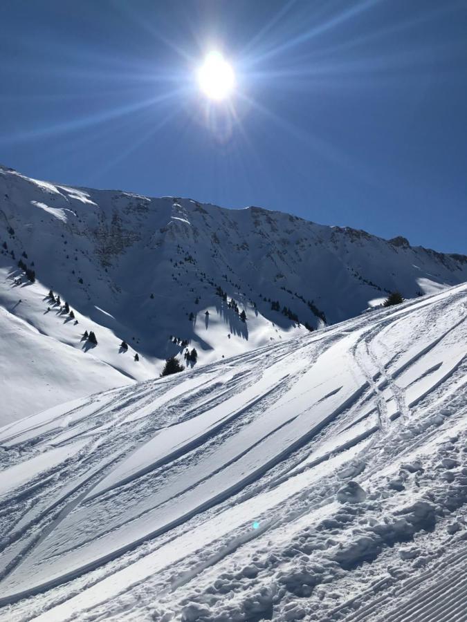 Olydea Saint-Colomban-Des-Villards Exteriör bild