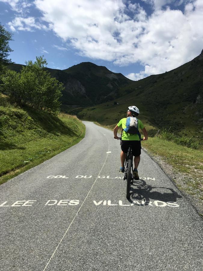 Olydea Saint-Colomban-Des-Villards Exteriör bild